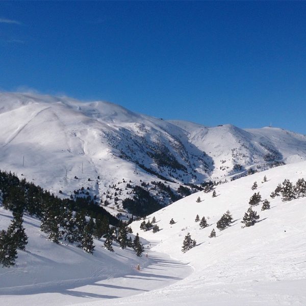 ski in pyrenees