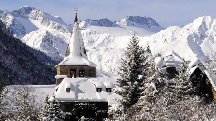 ski in pyrenees