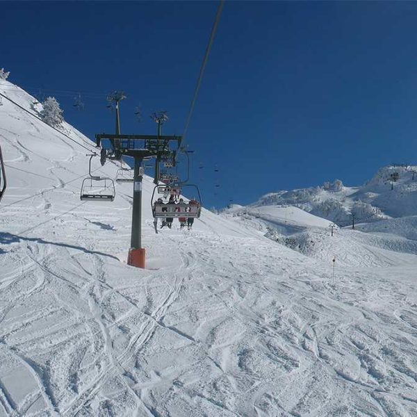ski in pyrenees