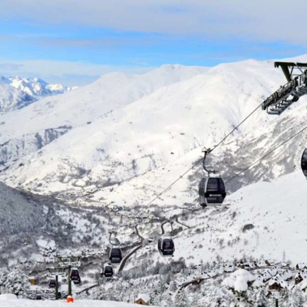 ski in pyrenees