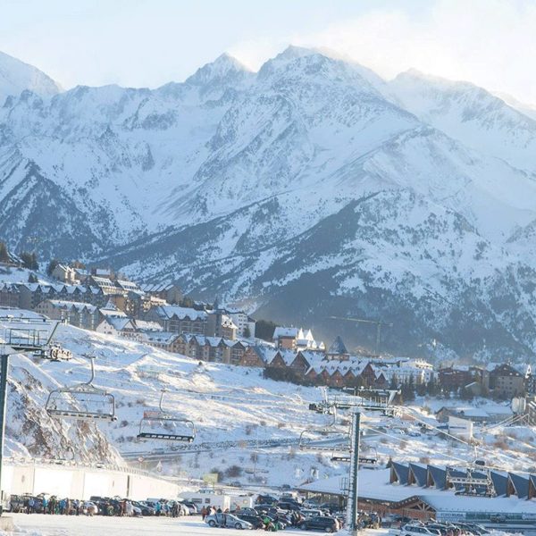 ski in pyrenees