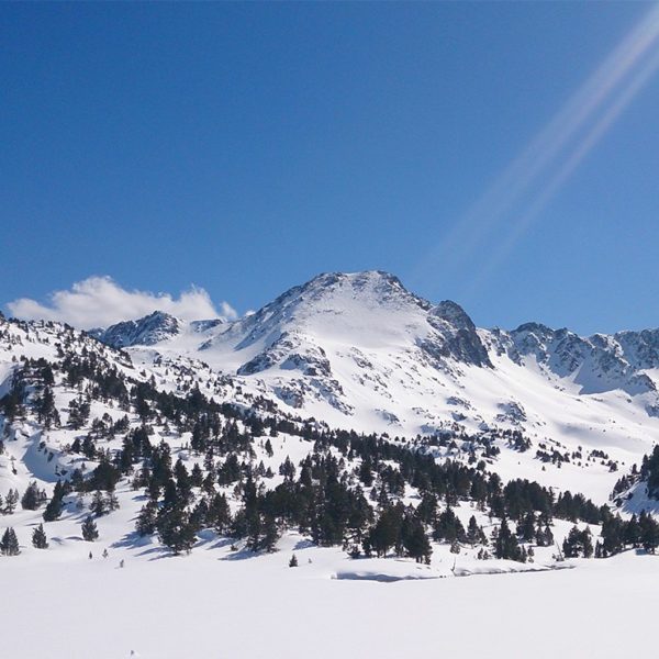 ski in pyrenees