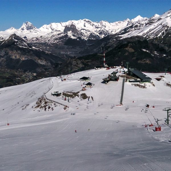 ski in pyrenees