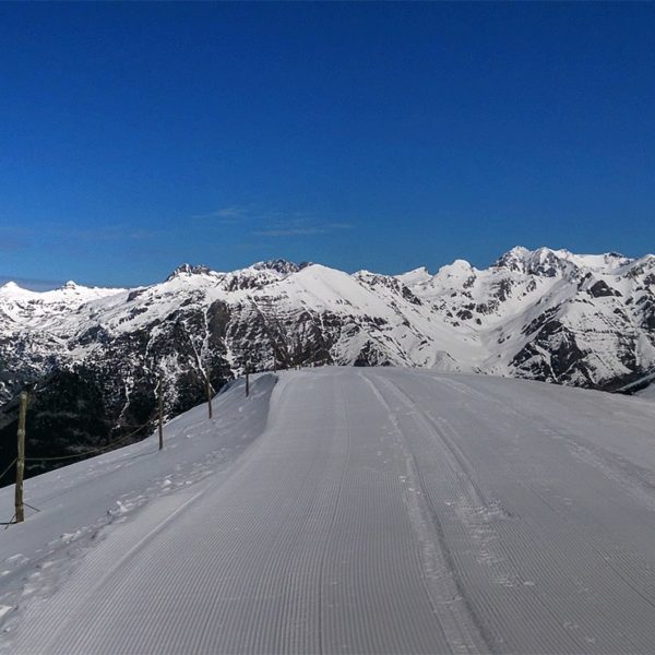 ski in pyrenees