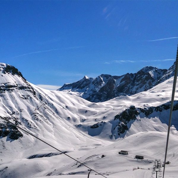 ski in pyrenees